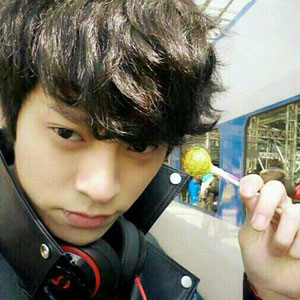 우결 정준영 지하철 인증샷 
