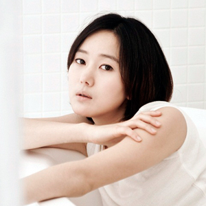 윤진서, 