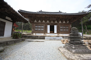 문화재청이 보물로 지정 예고한 경북 의성군 다인면 봉정리 대곡사 대웅전. 의성군 제공