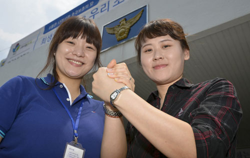 7월 1일은 여경의 날. 대구 수성경찰서 강력팀 형사인 박수정(왼쪽)