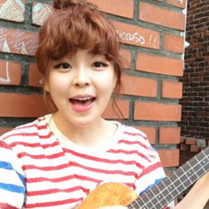 소속사 크레센도뮤직 SNS 공식 계정 영상 캡처