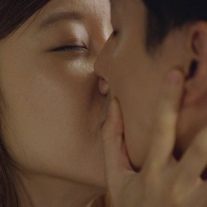 공효진 조인성 사진. SBS 괜찮아 사랑이야 방송 캡처