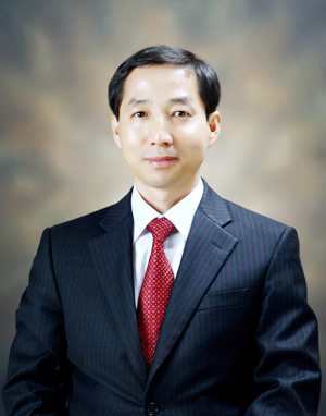 강신욱 입학처장