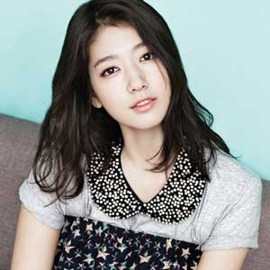 박신혜 사진. S.A.L.T.엔터테인먼트