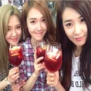 소녀시대 효연 제시카 티파니 사진. 제시카 웨이보