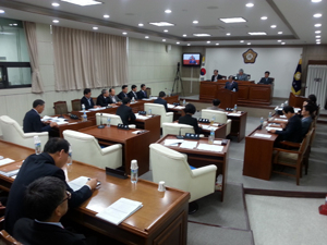 6일 영덕군의회 임시회에서 시설물