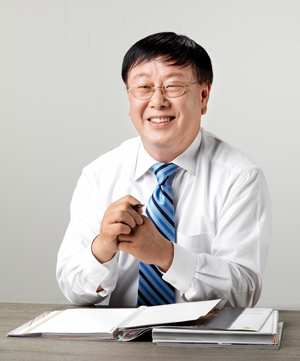 이상규 경북대 국어국문학과 교수(전 국립국어원장)