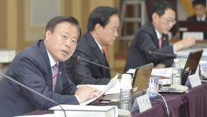 21일 대구고등법원 대강당에서 열린 국회 법제사법위의 대구고법