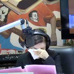 최화정, 라디오에서 故 신해철 애도 사진. SBS 방송캡처