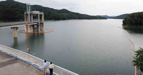 경북엔 물이 많다. 낙동강 등 6개 국가하천과 안동댐 등 11개 댐이 경북에 자리 잡아 풍부한 수자원을 안겨주고 있다. 안동댐. 매일신문 DB