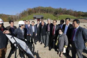 경북도의회 예산결산특별위원회가 내년도 본예산 심사를 앞두고 각종 사업현장을 방문, 추진 상황 및 문제점을 파악하고 현장 의견을 청취했다. 경북도의회 제공
