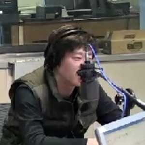 미생 박과장 김희원 사진. SBS 보이는 라디오 방송캡처