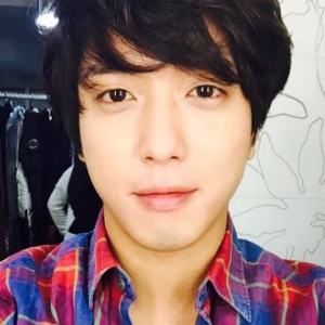 씨엔블루 정용화 사진. 정용화 웨이보