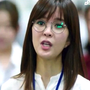 기혼女 5명 중 1명 직장포기 사진. tvN 미생 캡처