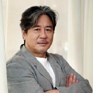 최민식 사진. 연함뉴스