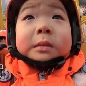 슈퍼맨이돌아왔다 삼둥이 추사랑 사진. KBS 방송캡처