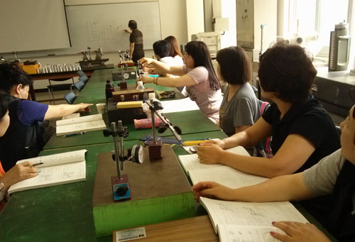 경력단절여성에 대한 \