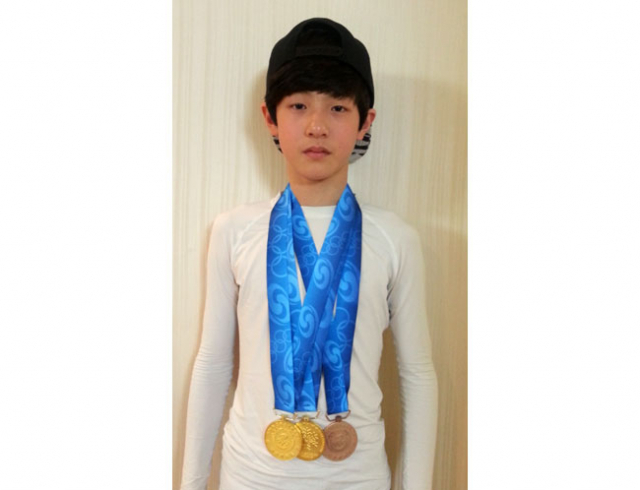 용지초고 장성우