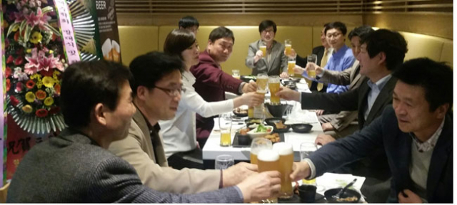 전국수제맥주학회 회원들이 20일 대구 기반 맥주를 개발하고자 한자리에 모여 발대식을 가졌다. 전국수제맥주학회 제공