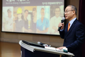 장시정 주함부르크총영사가 대구보건대를 찾아 재학생 및 교직원들을 대상으로 특강을 했다. 대구보건대 제공