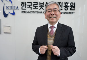 정경원 한국로봇산업진흥원 원장은 진흥원이 국내 산업용 로봇 개발의 메카가 될 것이라고 기대했다.