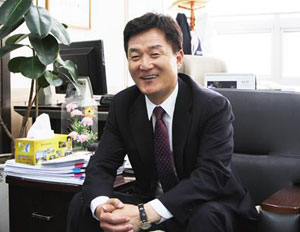(주)서림 임규춘 대표