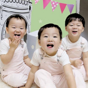 송일국, 삼둥이 달력 수익금 1억 기부