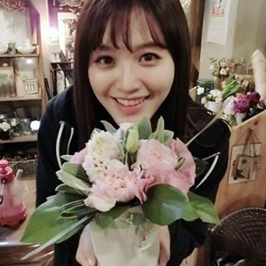오늘 어버이날, 레인보우 재경