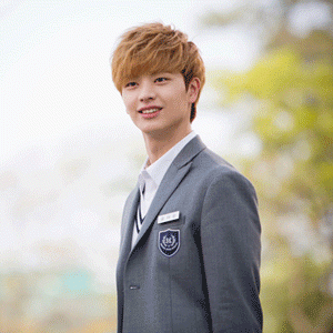 사진. 육성재. FNC 엔터테인먼트 제공