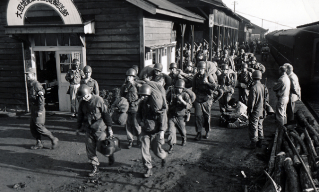1950년 7월 2일 대전에 도착한 미군 부대