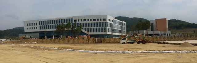 대구 공공기관 이전 작업이 올 하반기 마무리돼 본격적인 업무를 시작한다. 한국장학재단
