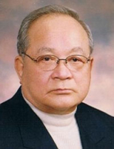 고 이병철 삼성그룹 창업주의 장남인 이맹희(84) 전 제일비료 회장이 14일 중국에서 지병인 암으로 별세했다. CJ그룹 제공