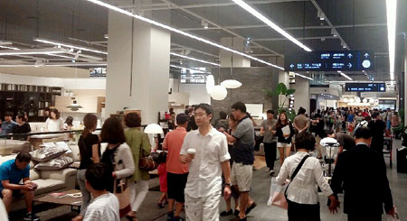 최근 가구업계가 매장을 전시