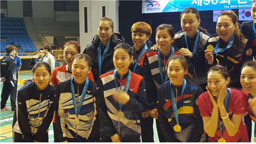 사전경기로 열린 제96회 전국체전 배드민턴 여자 일반부에서 은