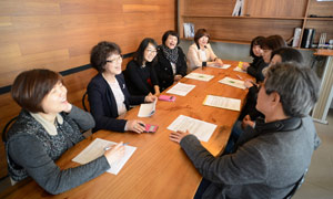 대구사이버대 미술상담학과의 오프라인 세미나 장면. 대구사이버대 제공