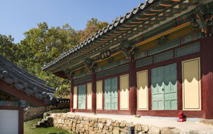 금오서원 내에 길재와 김종직, 정붕, 박영, 장현광 등 다섯 명의 유학자를 기리기 위해 세워진 상현묘(尙賢廟). 금오서원은 흥선대원군의 서원철폐령에도 불구하고 존속한 47개 서원 중 하나이다.