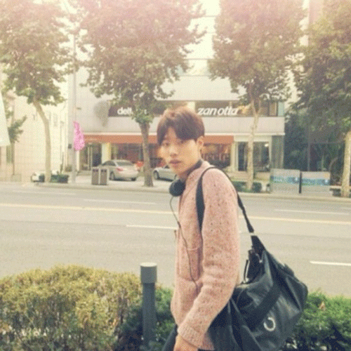 사진. 류준열 인스타그램