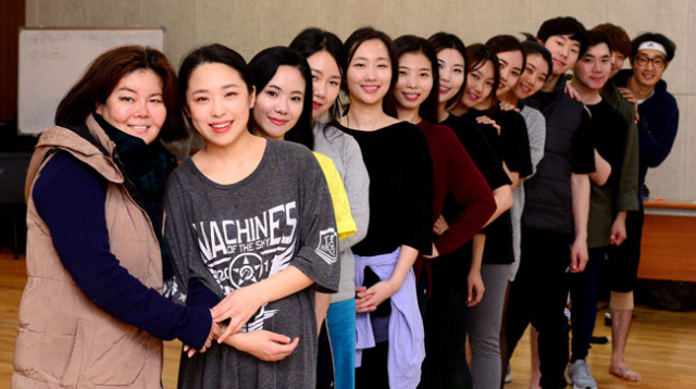 대구 수성아트피아 연습실에서 남미정(왼쪽) 씨와 