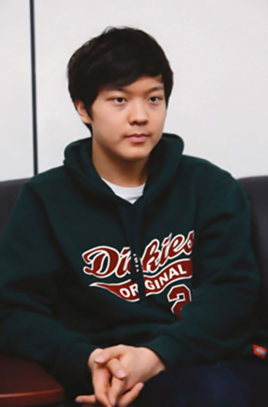 사진. 송유근