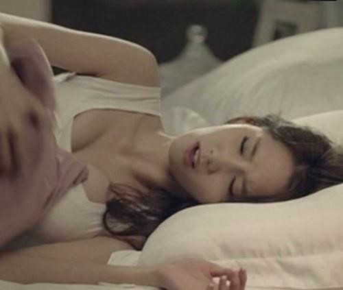 사진. ACE 침대 광고 영상 캡처