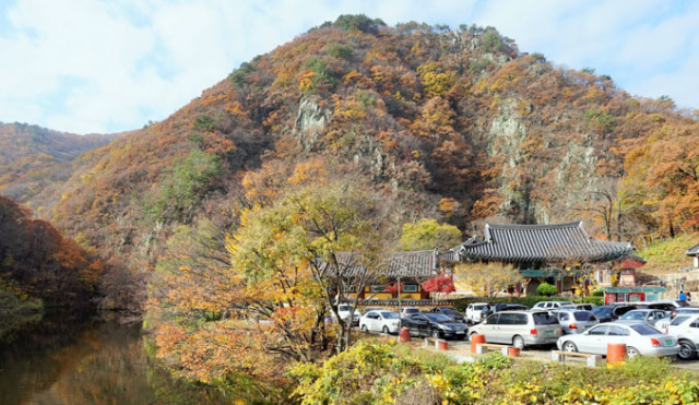 오어사와 오어지의 수려한 경관.