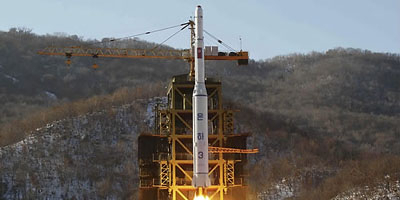 북한이 7일 국제사회의 거듭된 경고에도 장거리 로켓(미사일) 발사를 강행했다. 사진은 북한 장거리 로켓 은하3호.
