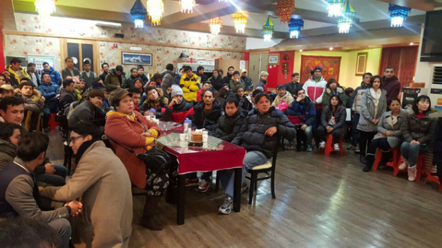 대구수성로교회는 설을 맞아 지난 6일 대구경북의 외국인 근로자들을 대구의 한 음식점에 초청, 위로 행사를 했다. 대구수성로교회 제공