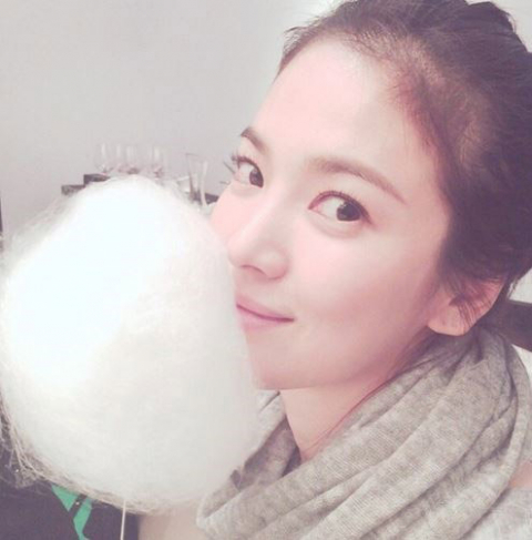 사진. 송혜교 SNS 출처