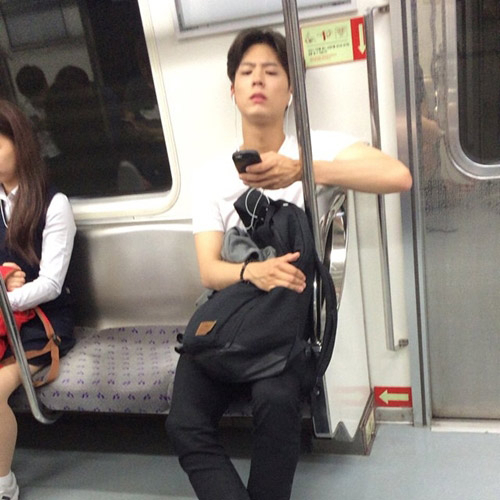 사진. 온라인 커뮤니티 출처