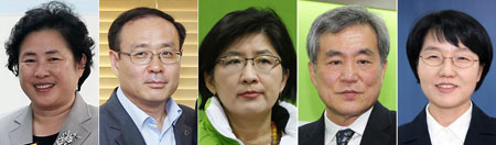 23일 발표된 국민의당 주요 비례대표 인사들. 왼쪽부터 1번 신용현 한국표준과학연구원장, 2번 오세정 서울대 물리천문학부 교수 , 3번 국민의당 박주현 최고위원, 4번 국민의당 이상돈 공동 선대위원장, 5번 박선숙 선대위 총괄본부장. 2016.3.23/연합뉴스