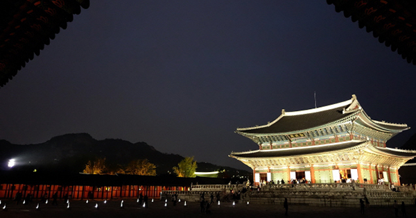 경복궁 근정전 권역 야경. 문화재청 제공