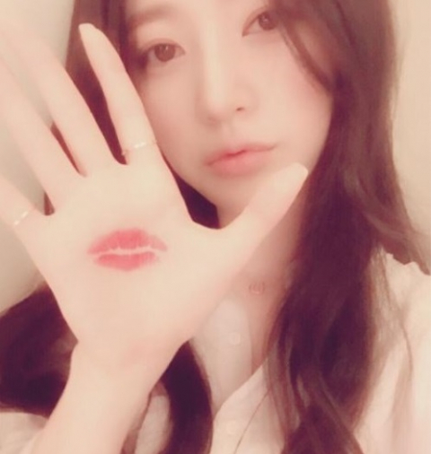 사진 = 송하윤 인스타그램