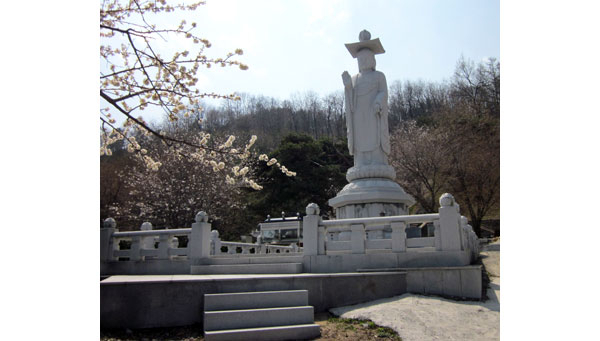 동천사 통일대불 동천사 제공