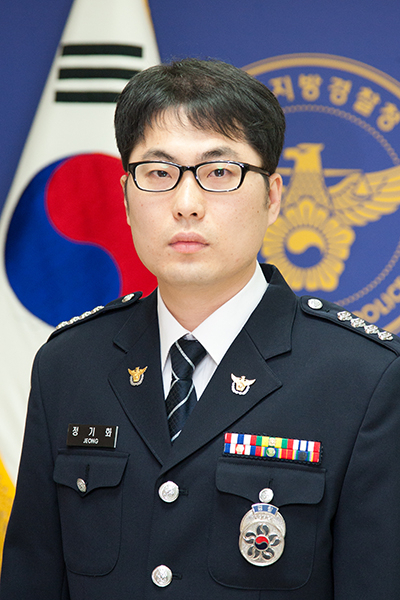 음주운전 단속 근무중 도주 차량에 치여 치료 중 25일 끝내 숨을 거둔 정기화 경위. 경북지방경찰청 제공